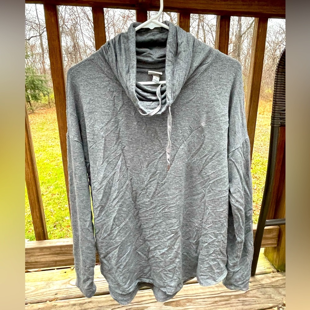 Women’s XL heathered gray long sleeve cowl neck tunic